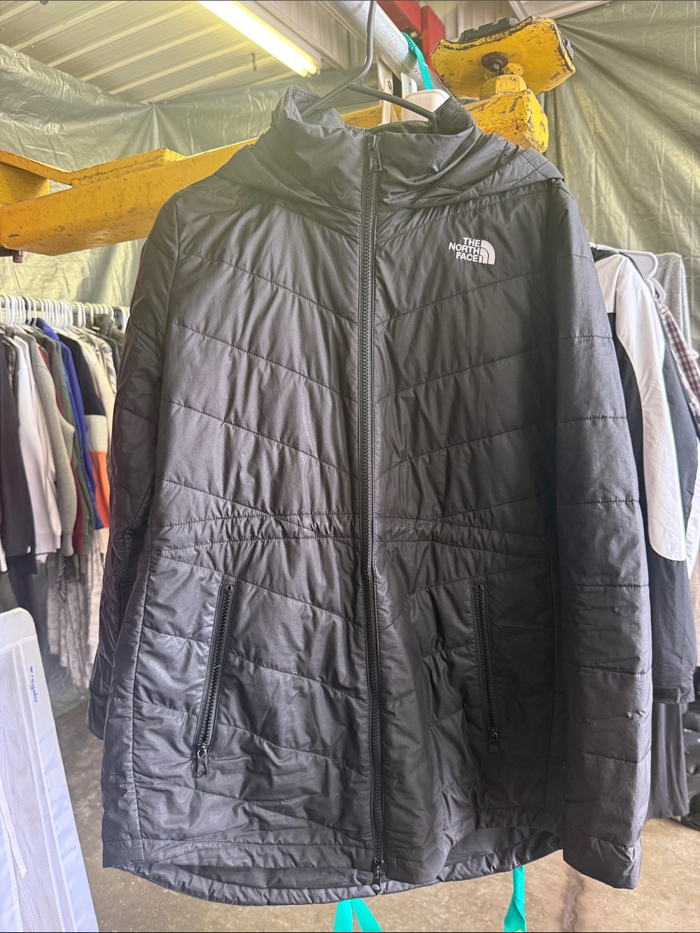 The North Face Black Hooded Puffer Jacket for Women’s